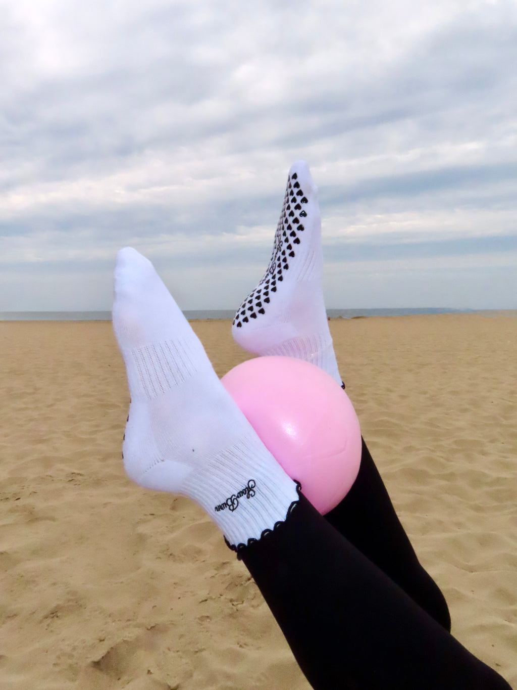 Slow Burn Grip Socks - White